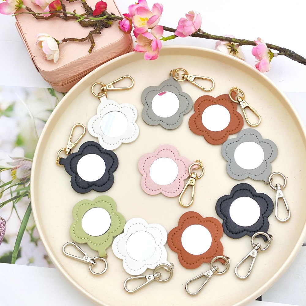 Gantungan Kunci Tas Cermin Ben - Car Accessories Mirror Hanging ulasan dan harga
