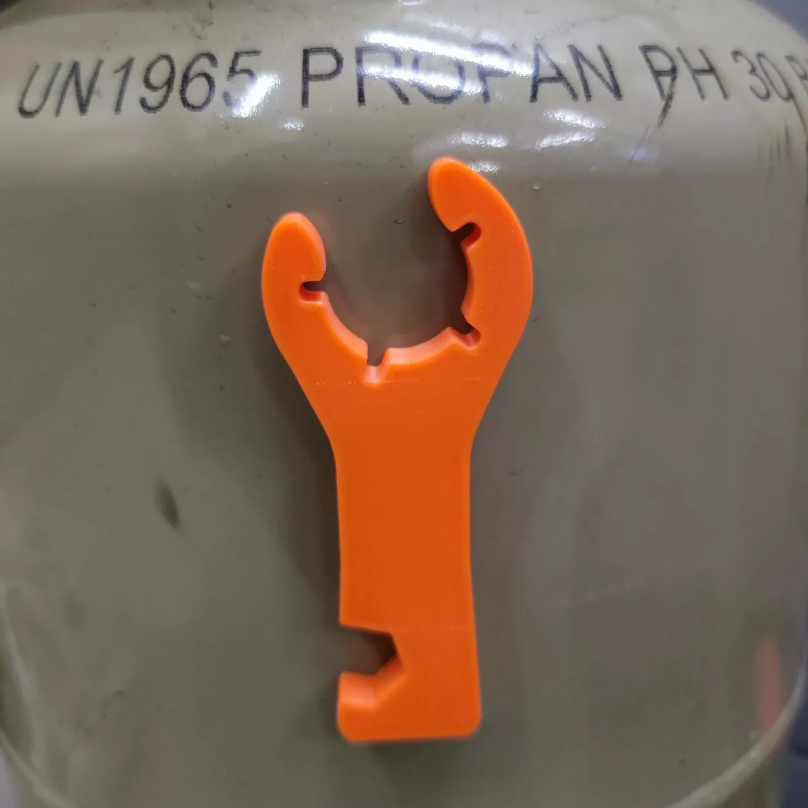 1 Buah Kunci Gas 2in1 Magnet u - Car Accessories Gifts ulasan dan harga